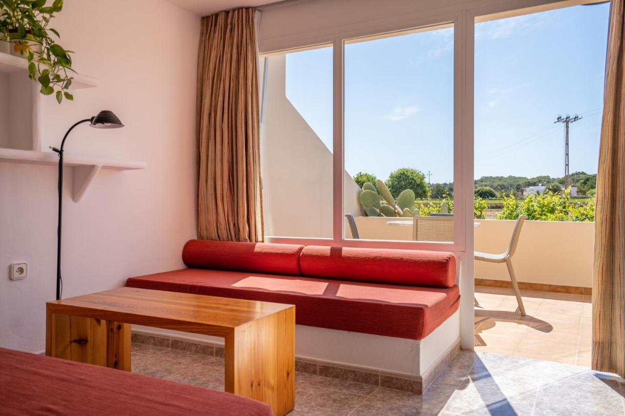 Apartamentos Marcelino - Formentera Break Es Pujols Exterior photo